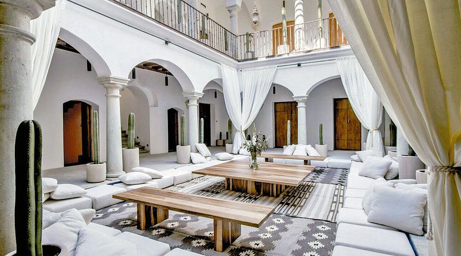 Hotel Sin Nombre interior